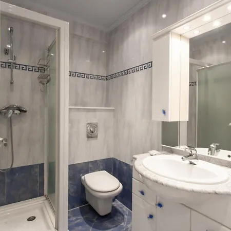 Mirandole Furnished Flat דירה ואלאוריס