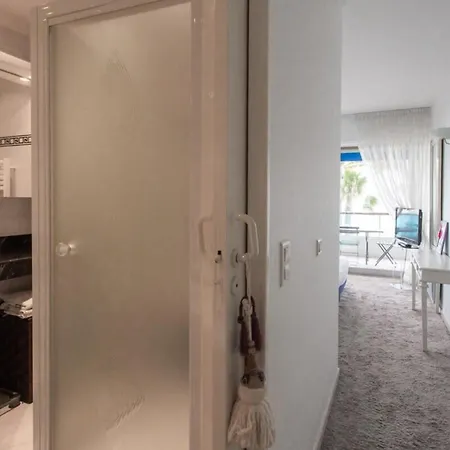 דירה Mirandole Furnished Flat ואלאוריס