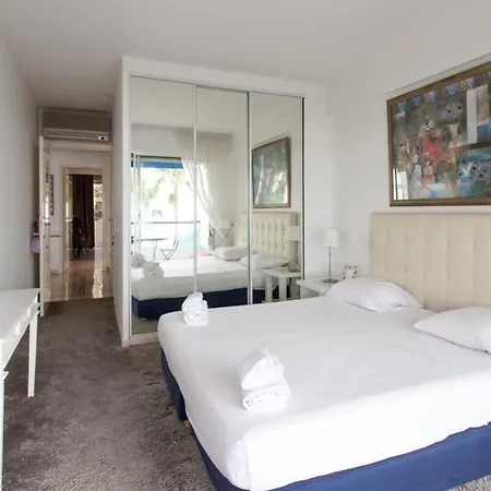 Mirandole Furnished Flat Vallauris